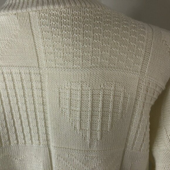 Vintage Woman’s Pullover Ivory Sweater No Tag Measures Size XL Hearts Scalloped - Picture 6 of 11